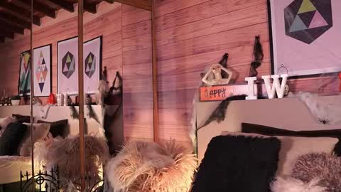 izzywild1 online show from 10-26-25, 12:00