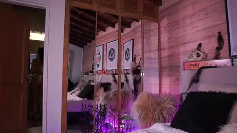 izzywild1 online show from 10-27-25, 10:52