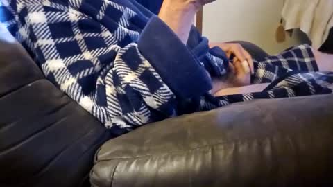 Snapshot of j1025402 chatting on 11-16-25, 03:06 j1025402 online show from 11-16-25, 03:06