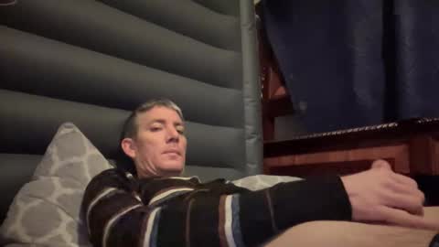 Snapshot of j32821 chatting on 02-01-26, 11:31 J32821 online show from 02-01-26, 11:31