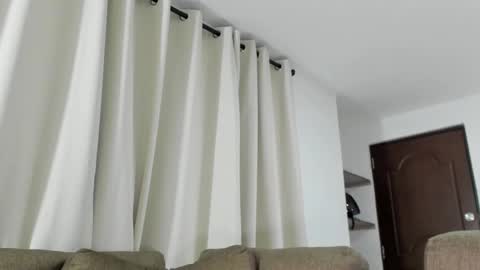 Calix  Independient model Insta and twt Calixsnake online show from 02-13-25, 05:37