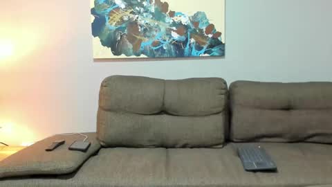 Calix  Independient model Insta and twt Calixsnake online show from 10-10-25, 12:09