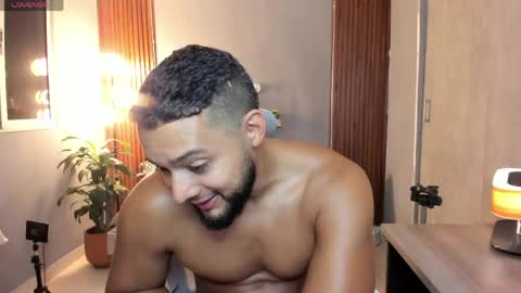 Snapshot of j_calix chatting on 05-27-26, 01:57 Calix Independient model Insta and twt Calixsnake online show from 05-27-26, 01:57