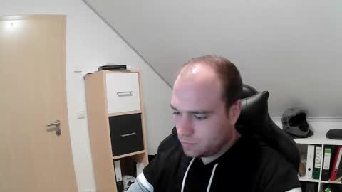 Snapshot of j_german783377 chatting on 10-28-25, 08:51 here4y online show from 10-28-25, 08:51