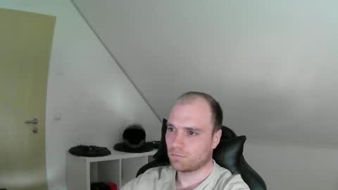Snapshot of j_german783377 chatting on 04-04-26, 02:25 here4y online show from 04-04-26, 02:25