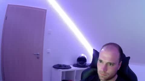 Snapshot of j_german783377 chatting on 04-07-26, 07:25 here4y online show from 04-07-26, 07:25