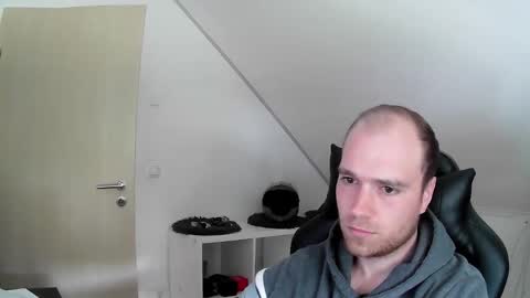 Snapshot of j_german783377 chatting on 05-17-26, 09:17 here4y online show from 05-17-26, 09:17