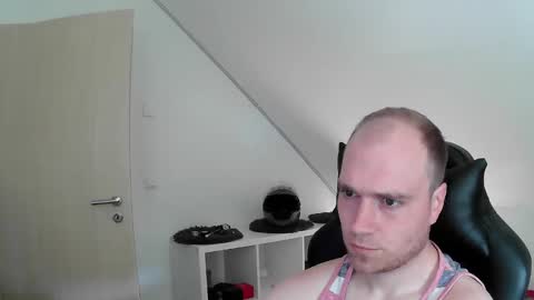 Snapshot of j_german783377 chatting on 05-23-26, 05:34 here4y online show from 05-23-26, 05:34