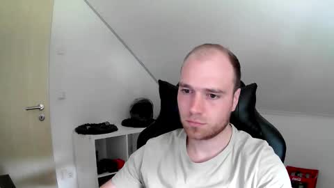 Snapshot of j_german783377 chatting on 06-07-26, 09:13 here4y online show from 06-07-26, 09:13