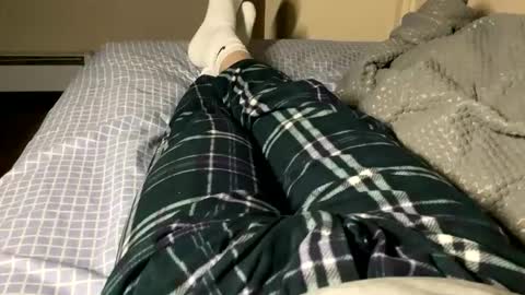 Snapshot of jaaltar chatting on 12-15-25, 02:27 Jaaltar online show from 12-15-25, 02:27