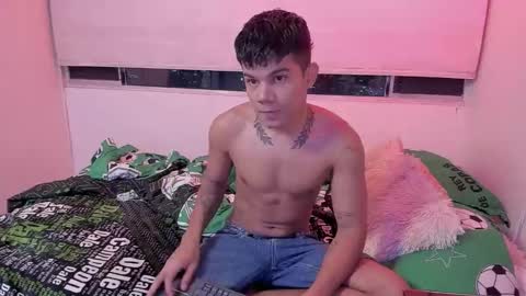 Snapshot of jack_castell chatting on 01-11-26, 11:32 JACK CASTELL online show from 01-11-26, 11:32