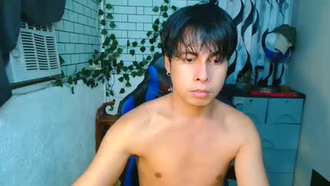Snapshot of jack_collins69 chatting on 09-16-25, 05:19 JACK online show from 09-16-25, 05:19