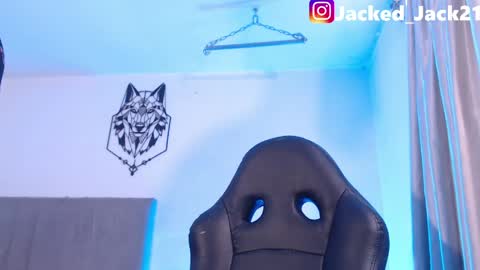 Snapshot of jack_master_muscle chatting on 05-18-26, 09:53 jack and leah online show from 05-18-26, 09:53