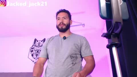Snapshot of jack_master_muscle chatting on 06-02-26, 12:23 jack and leah online show from 06-02-26, 12:23