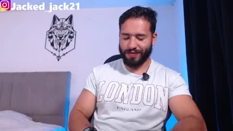 Snapshot of jack_master_muscle chatting on 06-06-26, 11:42 jack and leah online show from 06-06-26, 11:42