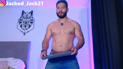 Snapshot of jack_master_muscle chatting on 07-02-26, 10:49 jack and leah online show from 07-02-26, 10:49