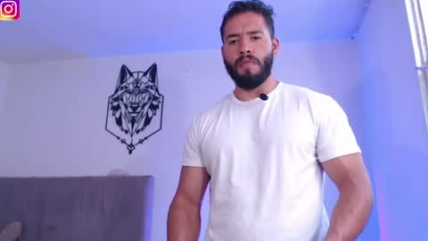 Snapshot of jack_master_muscle chatting on 07-07-26, 08:46 jack and leah online show from 07-07-26, 08:46