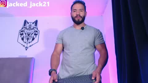Snapshot of jack_master_muscle chatting on 07-08-26, 10:47 jack and leah online show from 07-08-26, 10:47