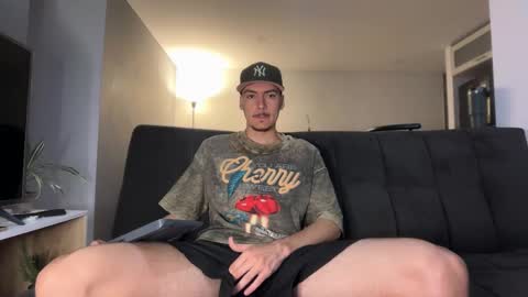 Snapshot of jack_norizz chatting on 12-03-25, 10:24 INDEPENDENT MODEL online show from 12-03-25, 10:24