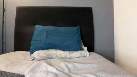 Snapshot of jack_norizz chatting on 03-11-26, 12:05 INDEPENDENT MODEL online show from 03-11-26, 12:05