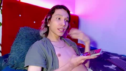 Laick online show from 12-04-24, 01:47