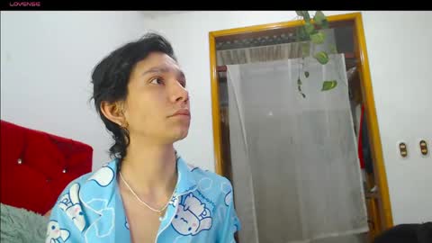 Laick online show from 04-29-26, 05:22