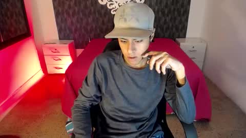 Snapshot of jack_taylor0 chatting on 10-09-25, 12:03 jack online show from 10-09-25, 12:03