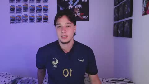 Snapshot of jack_walker190 chatting on 05-30-26, 06:21 J online show from 05-30-26, 06:21