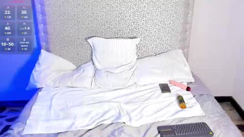 Jack White online show from 02-11-25, 10:04