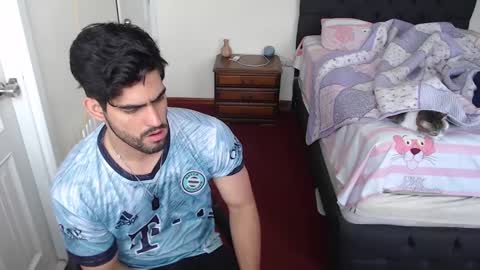 Jack online show from 10-10-25, 04:17