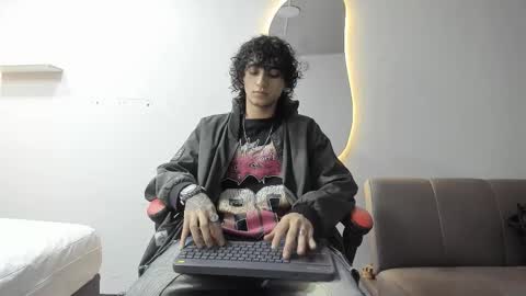 Jackes Taylor online show from 02-22-26, 06:13