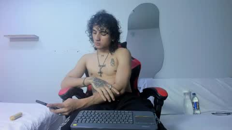 Jackes Taylor online show from 04-27-26, 05:27