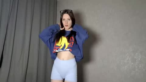 Snapshot of jackkading chatting on 12-22-25, 05:43 Lisa online show from 12-22-25, 05:43