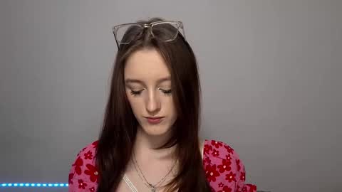 Snapshot of jackkading chatting on 01-07-26, 01:02 Lisa online show from 01-07-26, 01:02