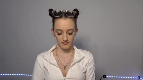 Snapshot of jackkading chatting on 01-16-26, 09:08 Lisa online show from 01-16-26, 09:08