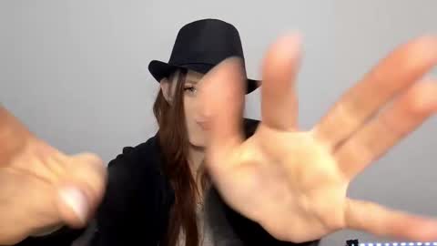 Snapshot of jackkading chatting on 01-19-26, 11:03 Lisa online show from 01-19-26, 11:03