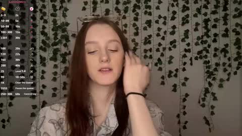 Snapshot of jackkading chatting on 02-26-26, 12:15 Lisa online show from 02-26-26, 12:15