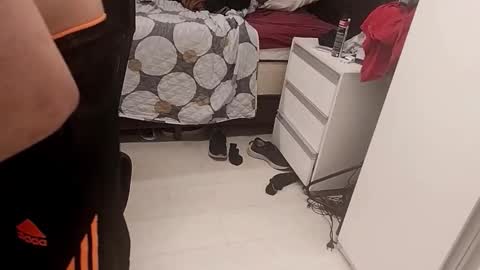 Snapshot of jackmancada chatting on 02-12-26, 05:35 jackmancada online show from 02-12-26, 05:35