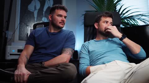 Snapshot of jackoffdude85 chatting on 12-17-24, 10:43 Colten Carter online show from 12-17-24, 10:43