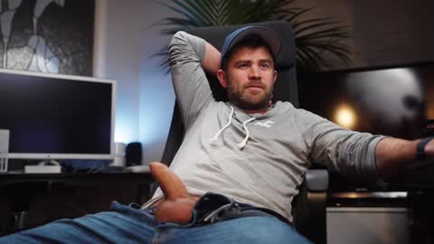 Snapshot of jackoffdude85 chatting on 02-03-25, 06:34 Colten Carter online show from 02-03-25, 06:34