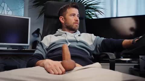 Snapshot of jackoffdude85 chatting on 11-30-25, 06:56 Colten Carter online show from 11-30-25, 06:56