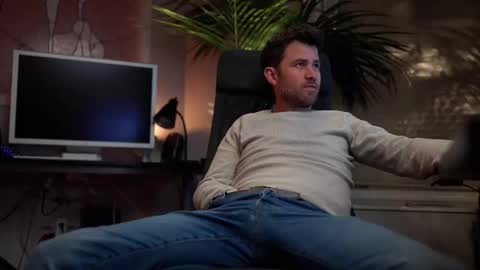 Snapshot of jackoffdude85 chatting on 02-19-26, 04:41 Colten Carter online show from 02-19-26, 04:41