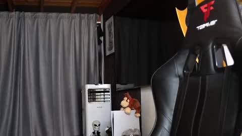 Snapshot of jackson__cottonwood chatting on 03-10-26, 09:09 JC online show from 03-10-26, 09:09