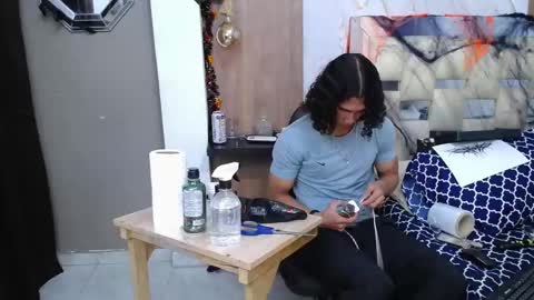 Snapshot of jackson_cr7 chatting on 10-25-25, 04:46 JAKSON online show from 10-25-25, 04:46