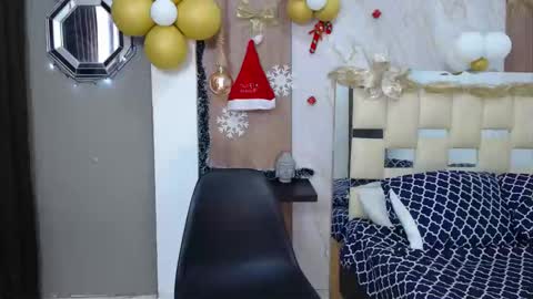 Snapshot of jackson_cr7 chatting on 11-23-25, 12:38 JAKSON online show from 11-23-25, 12:38