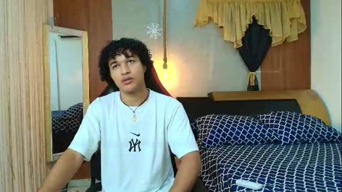 Snapshot of jackson_cr7 chatting on 02-19-26, 07:21 JAKSON online show from 02-19-26, 07:21