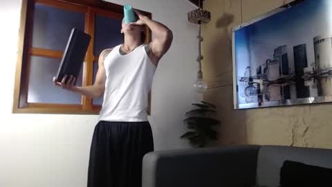 Snapshot of jackson_macleyn chatting on 02-27-26, 08:42 Jackson online show from 02-27-26, 08:42