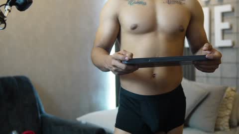 Snapshot of jacksonbell9 chatting on 02-01-25, 10:15 Jackson Bell online show from 02-01-25, 10:15