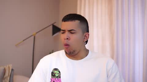 Jackson Bell online show from 12-22-25, 01:30