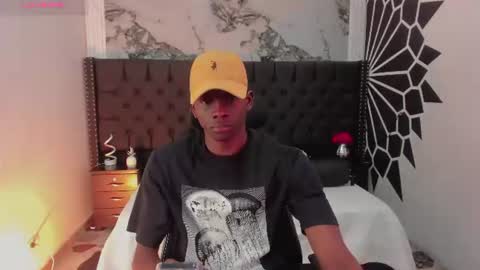 Snapshot of jacksonmuller_ chatting on 07-13-26, 02:09 Jackson online show from 07-13-26, 02:09